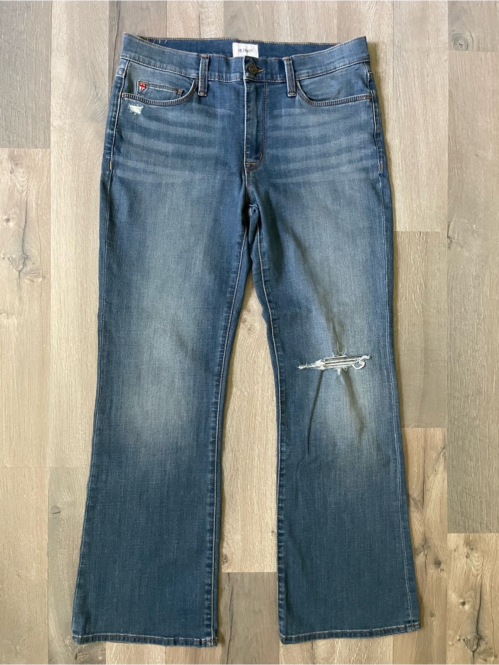 Hudson Natalie Midrise Bootcut Jeans with Distressed Knee Size 30